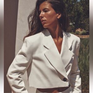 cropped white blazer